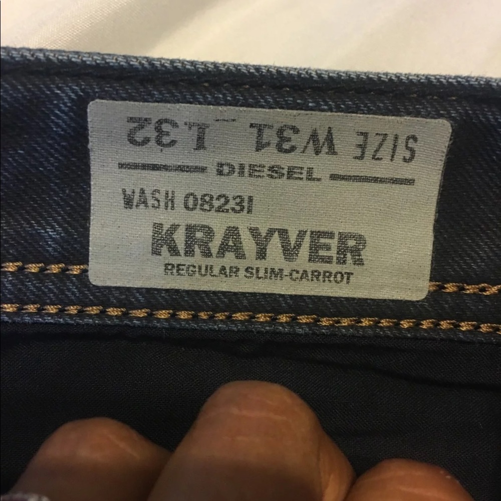 Jeans - Picture 2 of 3
